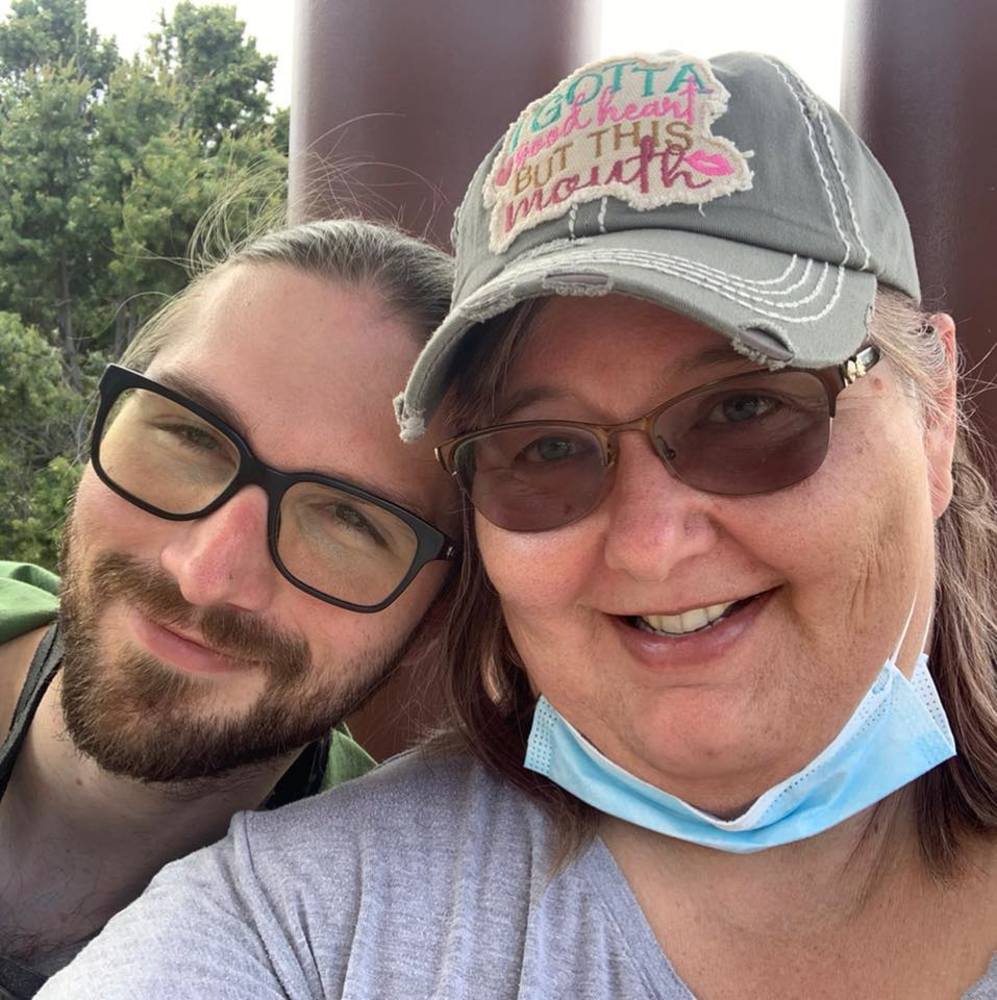 Meet your Posher, Lynnette